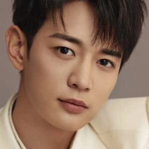 Assistir Choi Min-ho online grátis no Superfilmes